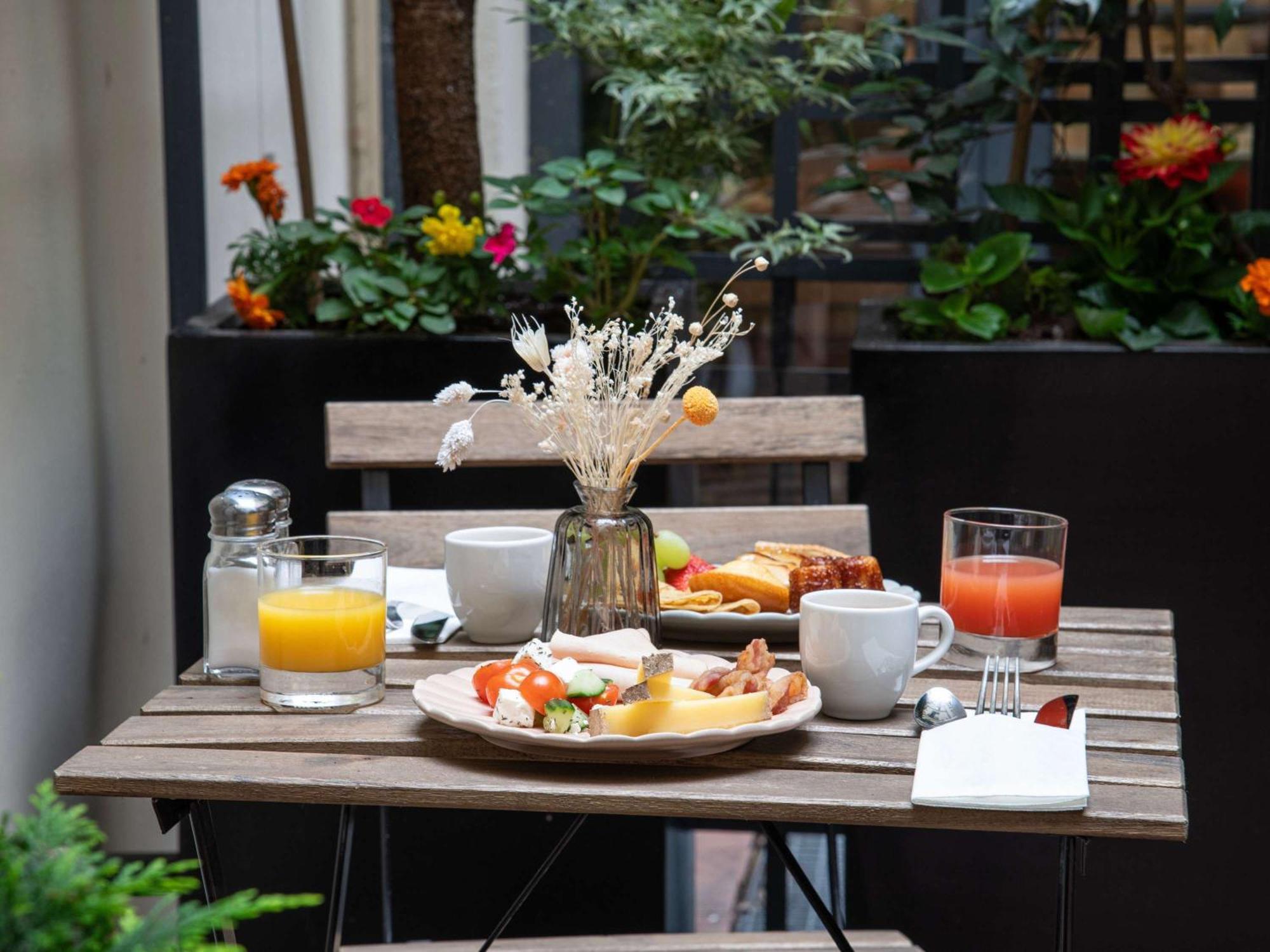 Mercure Paris Montparnasse Raspail Exteriör bild